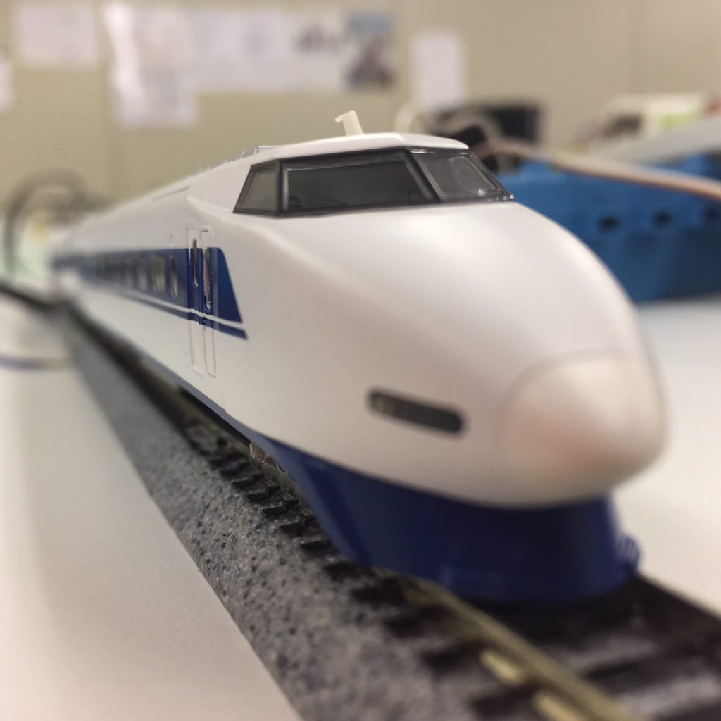 100系新幹線の模型1